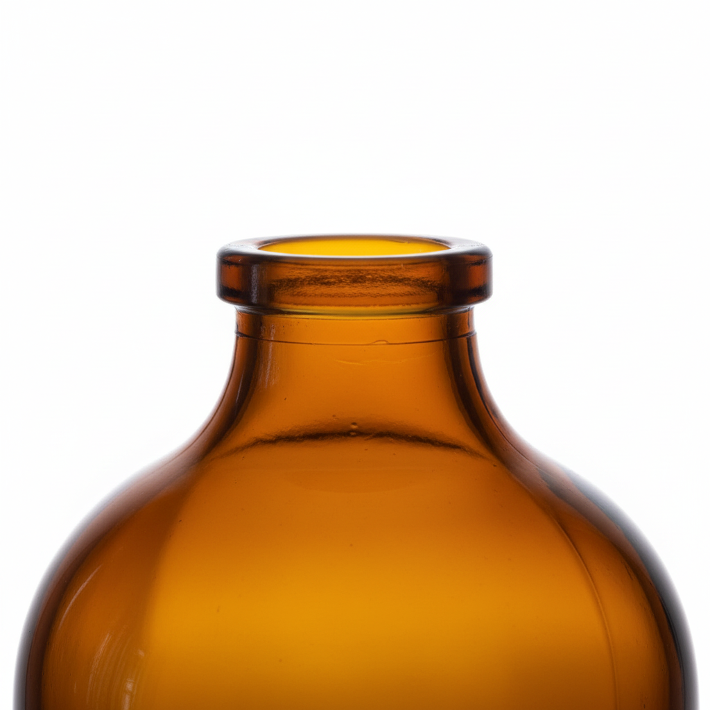 Close-up cuello agrafe B.20 del envase de vidrio 100ml
